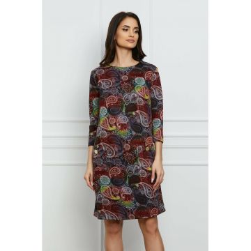 Rochie Dy Fashion bordo cu imprimeu divers si buzunare