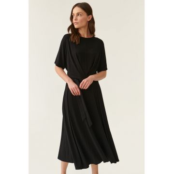 Rochie midi evazata