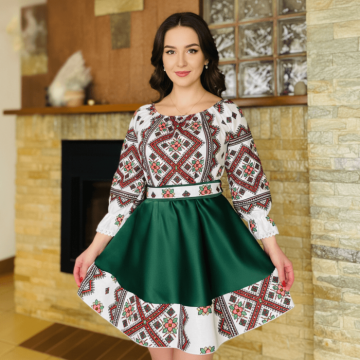 Rochie Traditionala stilizata cu Laura 16