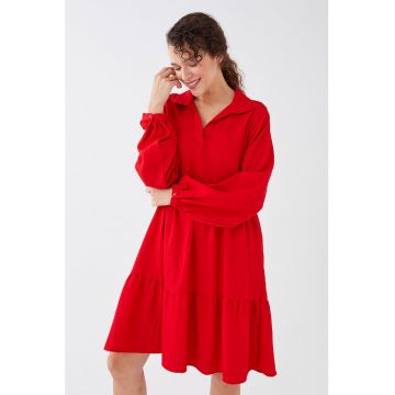 Rochie evazata cu decolteu in V
