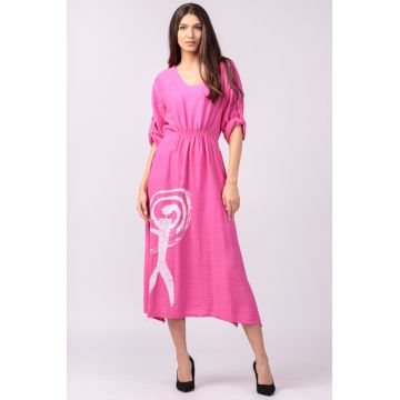 Rochie din vascoza fucsia, cu elastic sub bust si imprimeu