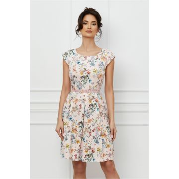 Rochie Ella roz cu imprimeu floral si curea in talie