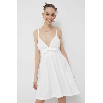 Roxy rochie culoarea alb, mini, evazati