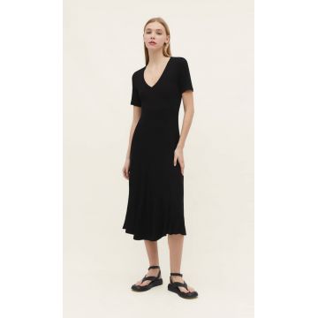 Stradivarius Rochie Midi Reiată Negru L