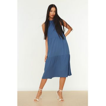 Rochie midi evazata