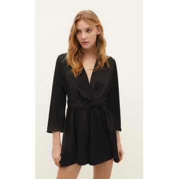 Stradivarius Salopetă Scurtă Din Satin Cu Textură Negru L