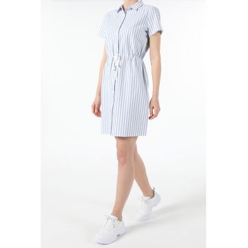 Rochie-camasa cu model in dungi si snur de ajustare in talie