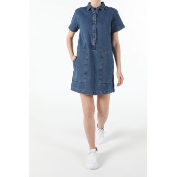 Rochie din denim cu buzunare aplicate