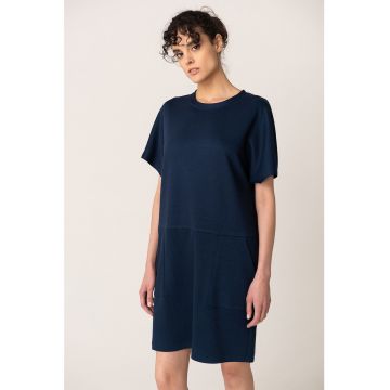 Rochie cu croiala dreapta si buzunare