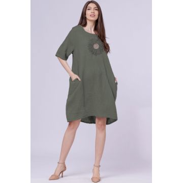 Rochie midi din in cu floare din paiete pe piept, kaki