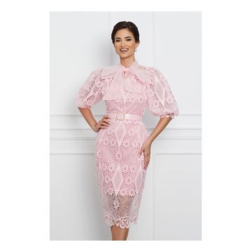 Rochie Doris roz din dantela cu funda din organza si curea