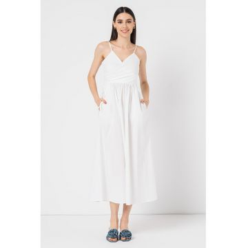 Rochie evazata cu decolteu in V Giudy