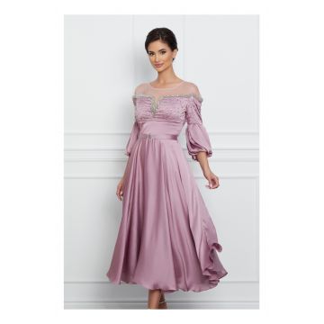 Rochie Iarina roz cu strasuri la bust si curea in talie
