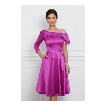 Rochie Moze magenta cu tull si volan la bust