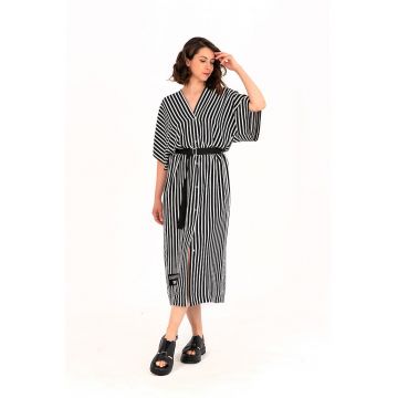 Rochie-chimono midi cu model in dungi
