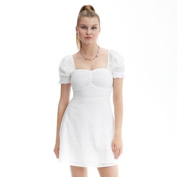 Cropp - Rochie pentru femei - Alb