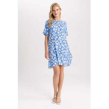 Rochie lejera cu imprimeu floral