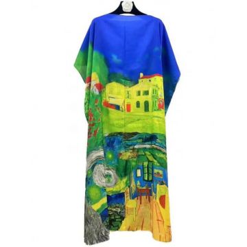 Rochie de plaja lunga tip poncho din matase cu casute pe fond albastru si verde