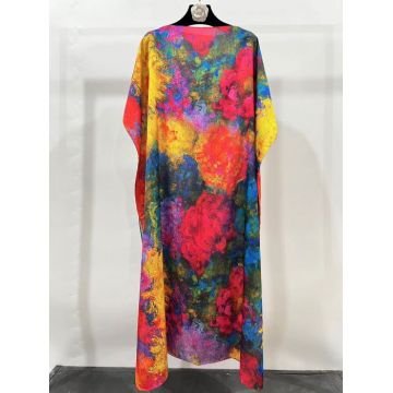 Rochie de plaja lunga tip poncho din matase cu peisaj cu gradini stilizate multicolore