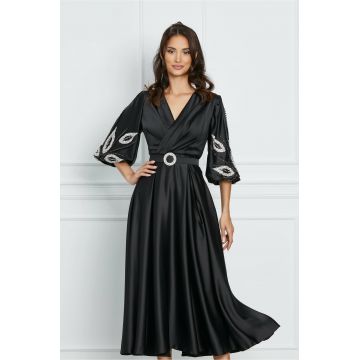 Rochie Nicole neagra cu strasuri pe maneci si curea in talie