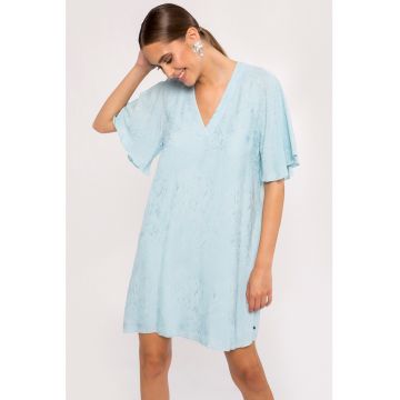 Rochie cu decolteu in V si maneci butterfly