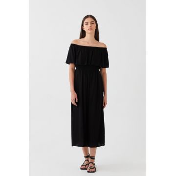 Rochie midi cu decolteu pe umeri